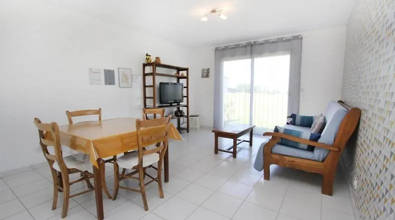 Holiday home Les Gites Des Noyerettes Besayes France