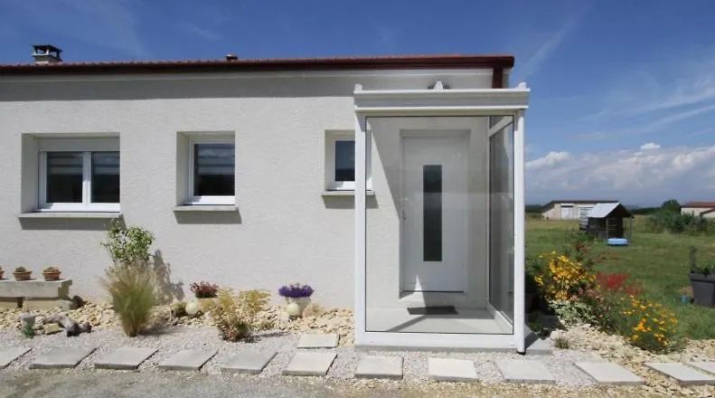 Les Gites Des Noyerettes Besayes Holiday home